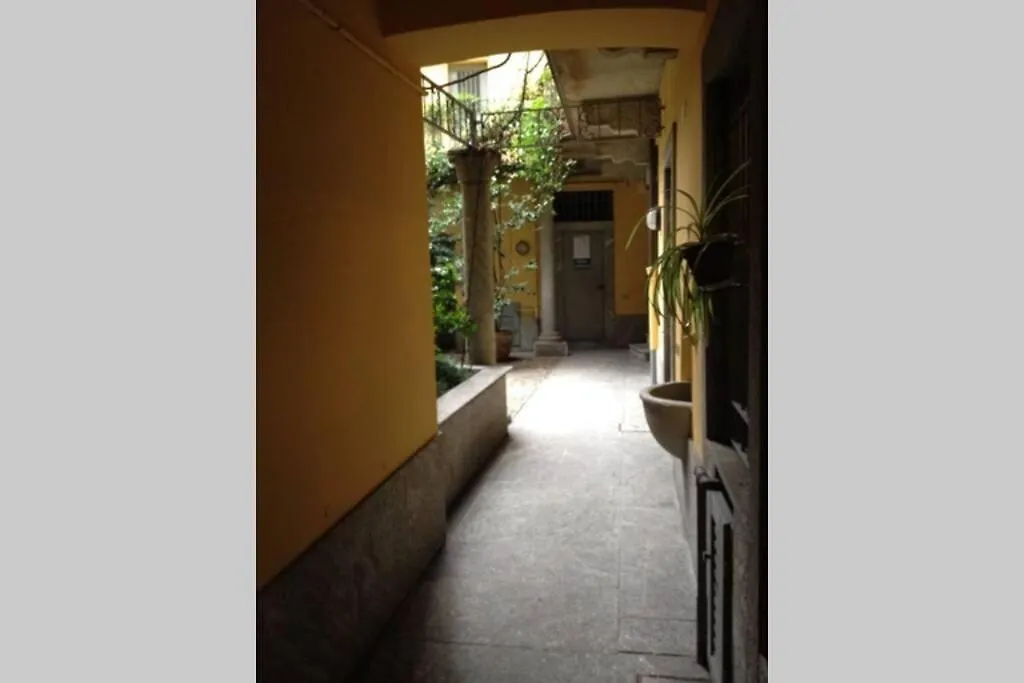 Milano Cairoli - 5 Min From Duomo